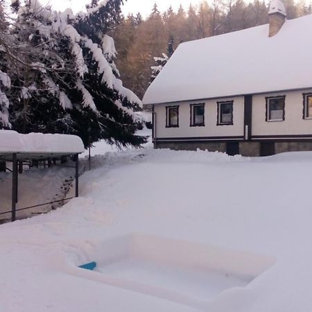 Chata Tanvaldsky Spicak Bagian luar foto