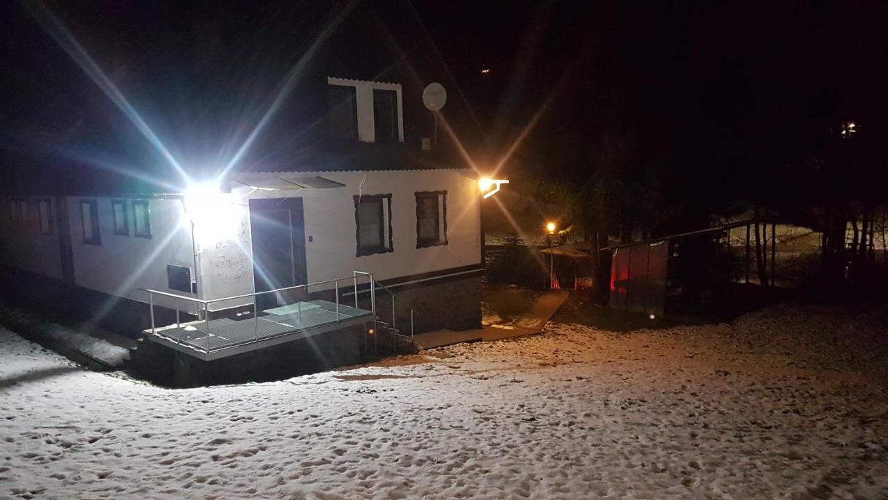 Chata Tanvaldsky Spicak Bagian luar foto