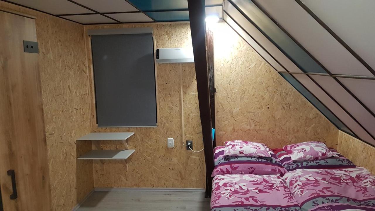 Chata Tanvaldsky Spicak Bagian luar foto